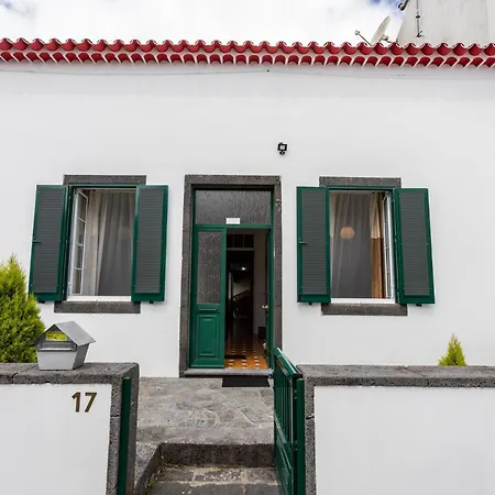 Furnas Nest Apartment *